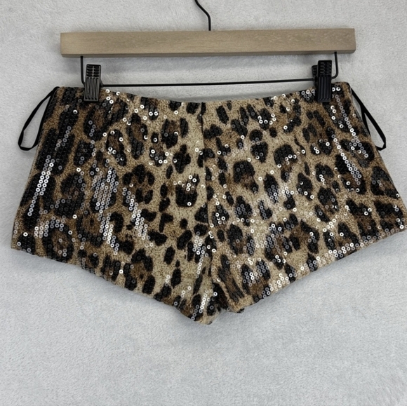 NWOT Edikted Sequin Leopard Print Shorts - Picture 6 of 8